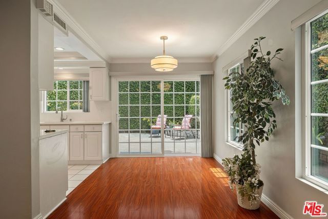 3010 Stoner Avenue, Los Angeles, CA 90066