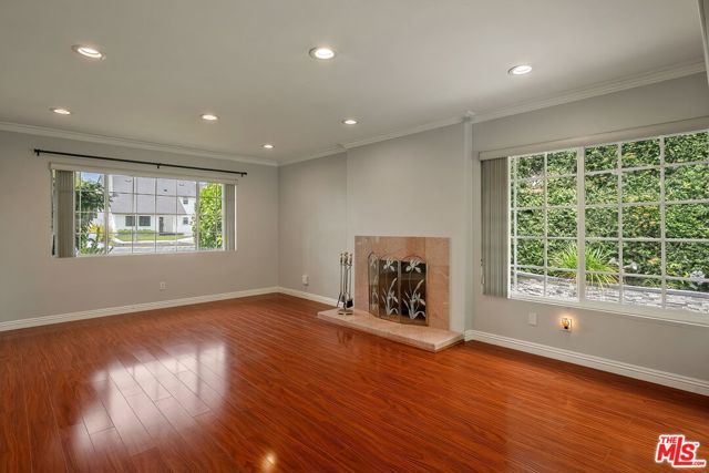 3010 Stoner Avenue, Los Angeles, CA 90066