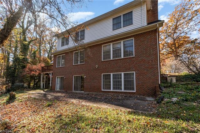 1210 Jefferson Road, Greensboro, NC 27410