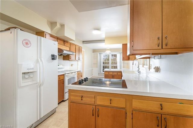 1210 Jefferson Road, Greensboro, NC 27410