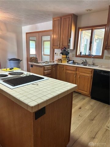126 Church Street, Brookville, OH 45309