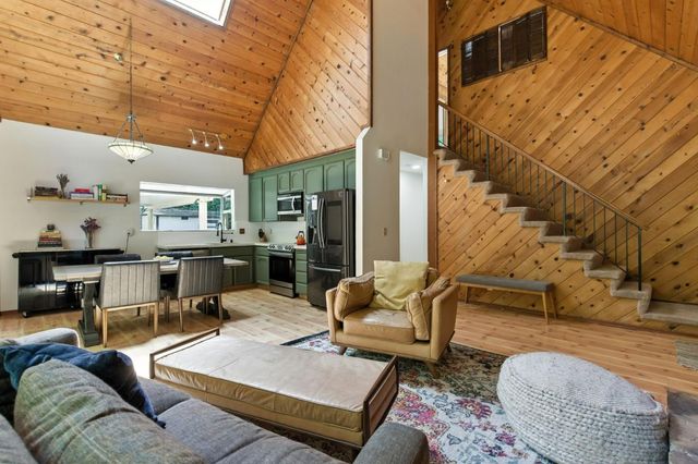 17666 Navajo Trail, Los Gatos, CA 95033