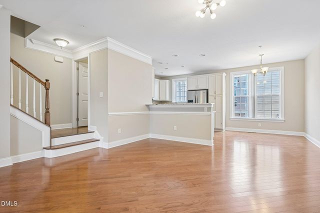 10510 Sablewood Drive 112, Raleigh, NC 27617