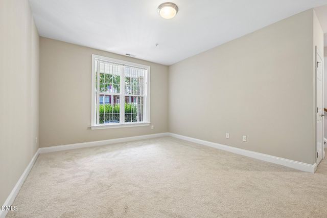 10510 Sablewood Drive 112, Raleigh, NC 27617