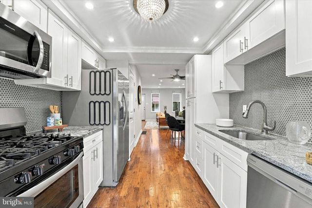 2027 WILDER ST, Philadelphia, PA 19146