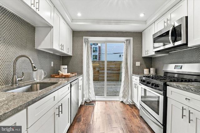 2027 WILDER ST, Philadelphia, PA 19146