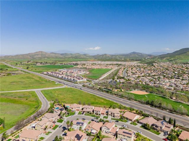 31831 Ridge Berry, Winchester, CA 92596