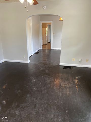 856 N Bradley Avenue, Indianapolis, IN 46201