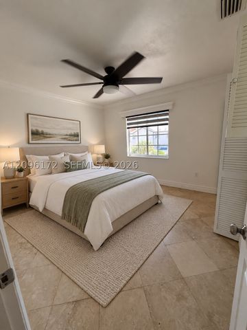 2375 W 74th St 105-6, Hialeah, FL 33016