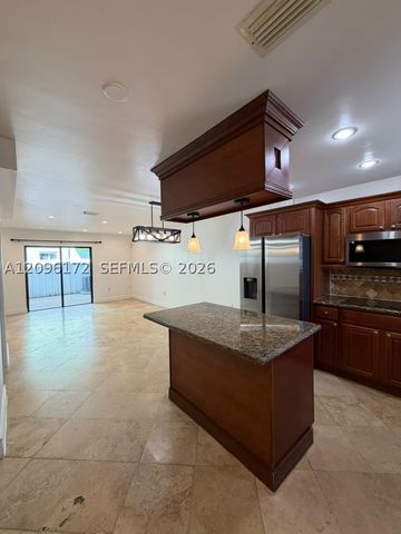 2375 W 74th St 105-6, Hialeah, FL 33016