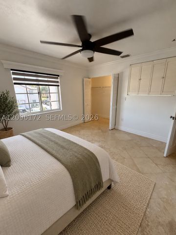 2375 W 74th St 105-6, Hialeah, FL 33016