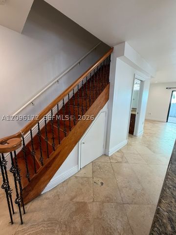 2375 W 74th St 105-6, Hialeah, FL 33016