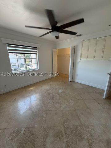 2375 W 74th St 105-6, Hialeah, FL 33016