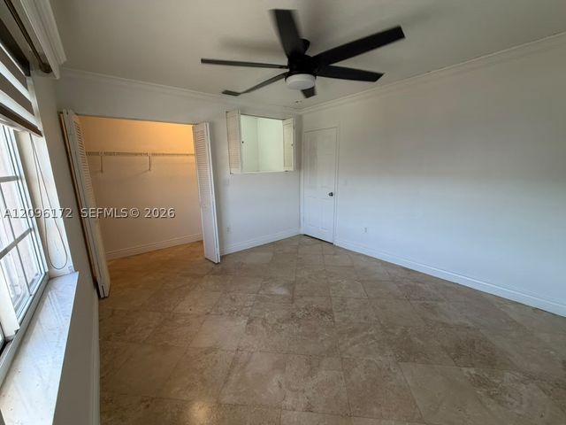 2375 W 74th St 105-6, Hialeah, FL 33016
