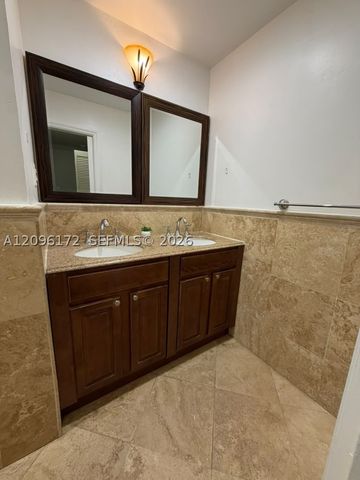 2375 W 74th St 105-6, Hialeah, FL 33016