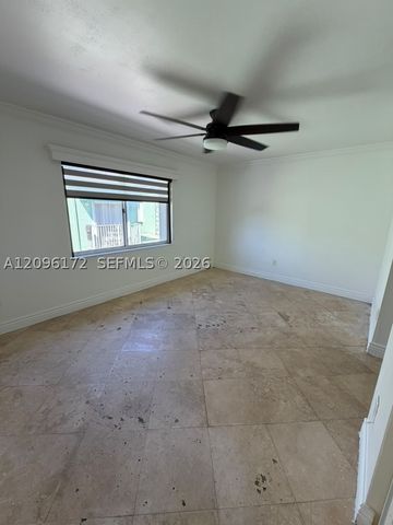 2375 W 74th St 105-6, Hialeah, FL 33016