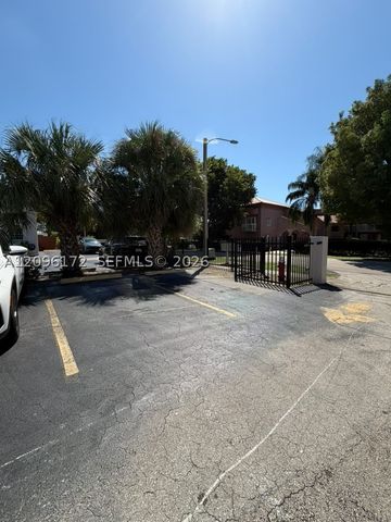 2375 W 74th St 105-6, Hialeah, FL 33016
