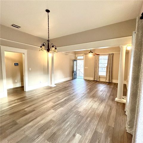 609 E Corpus Christi St, Beeville, TX 78102