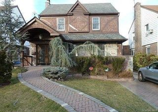 14223 Booth Memorial Avenue 1, Flushing, NY 11355