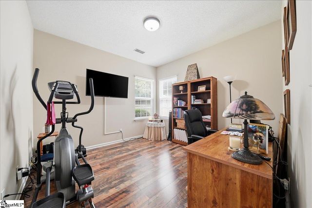 696 Timber Walk Drive, Simpsonville, SC 29681