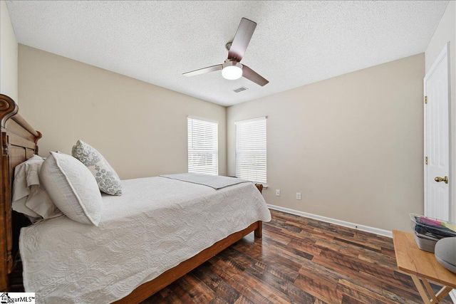 696 Timber Walk Drive, Simpsonville, SC 29681
