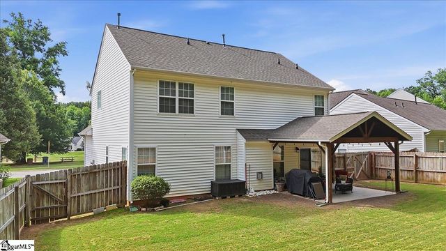 696 Timber Walk Drive, Simpsonville, SC 29681