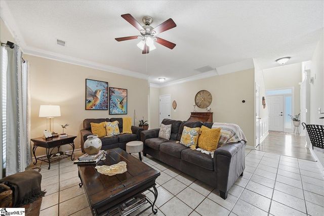 696 Timber Walk Drive, Simpsonville, SC 29681