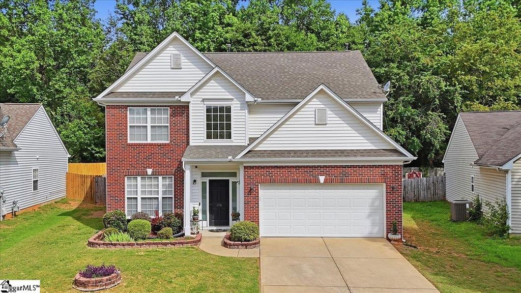 696 Timber Walk Drive, Simpsonville, SC 29681