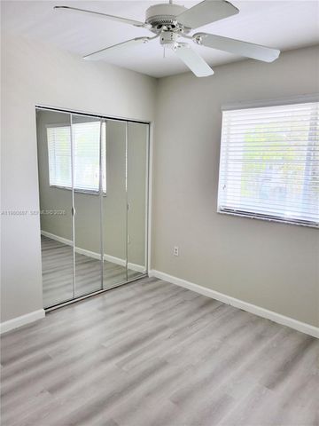 8263 SW 27th St 102, Miramar, FL 33025