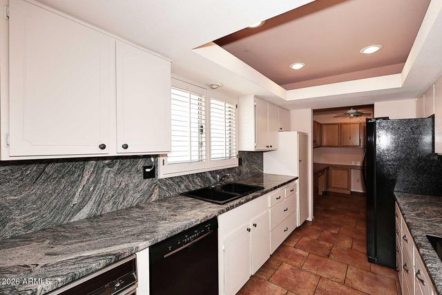 18403 N CONESTOGA Drive, Sun City, AZ 85373