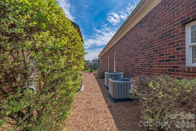 213 Wrenfield Mill, Rock Hill, SC 29732