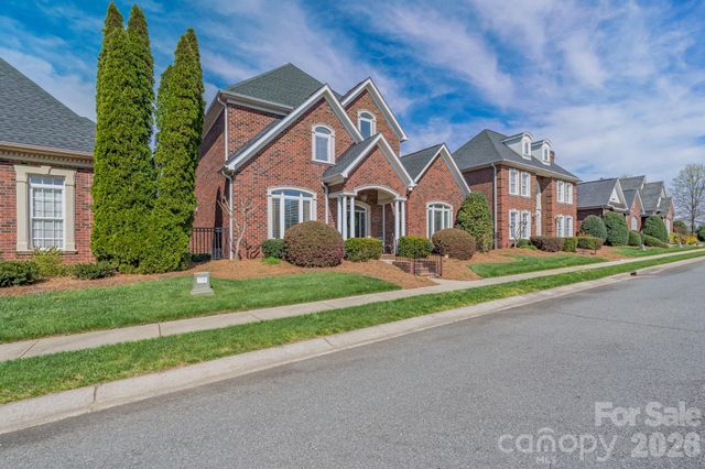 213 Wrenfield Mill, Rock Hill, SC 29732