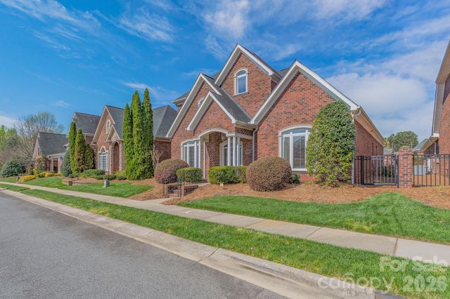 213 Wrenfield Mill, Rock Hill, SC 29732