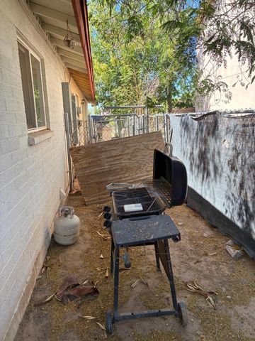 10641 N 15th Avenue Apt B, Phoenix, AZ 85029