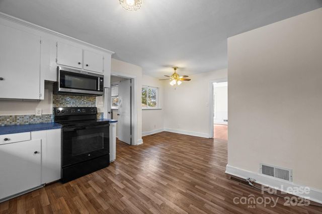 7010 Monroe Road, Charlotte, NC 28212