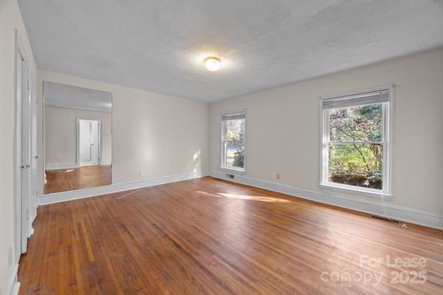 7010 Monroe Road, Charlotte, NC 28212