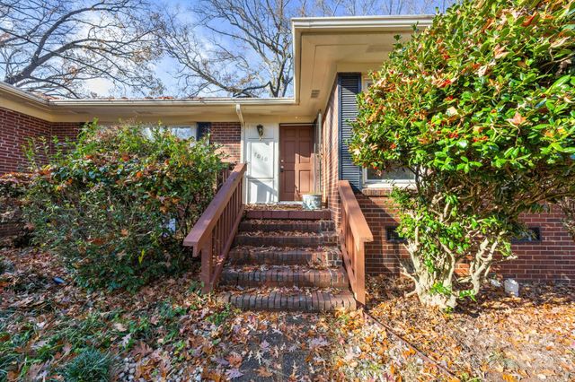 7010 Monroe Road, Charlotte, NC 28212