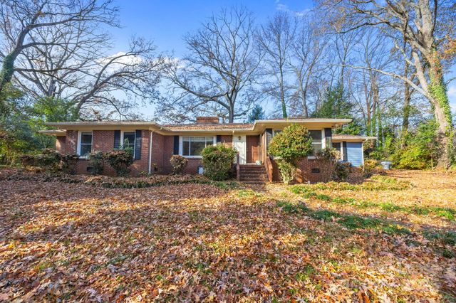 7010 Monroe Road, Charlotte, NC 28212