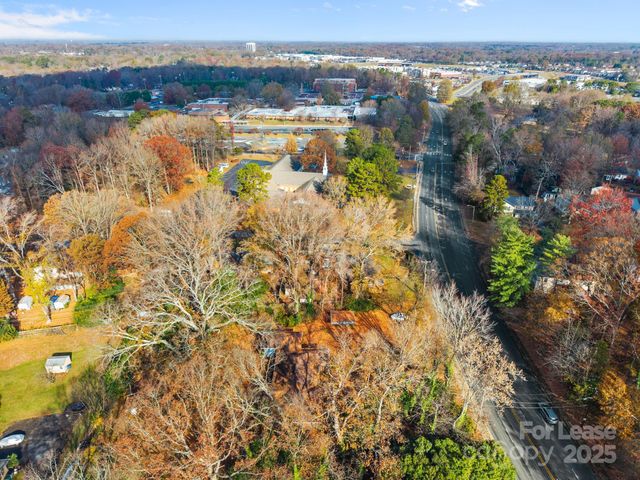 7010 Monroe Road, Charlotte, NC 28212