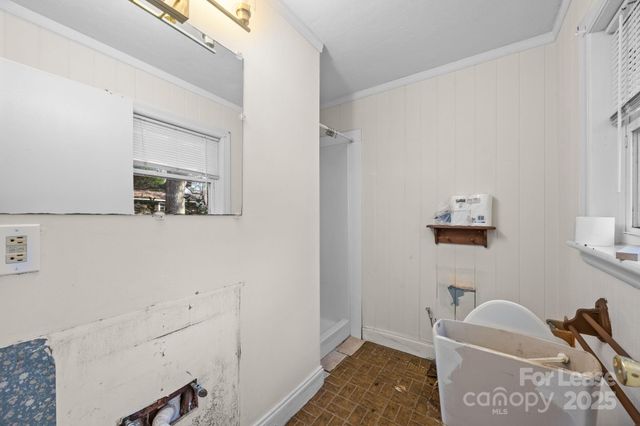 7010 Monroe Road, Charlotte, NC 28212