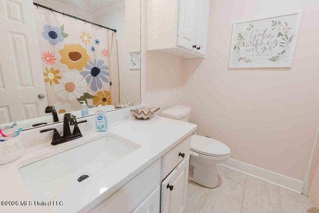 2000 Stonehendge Drive, Brandon, MS 39042