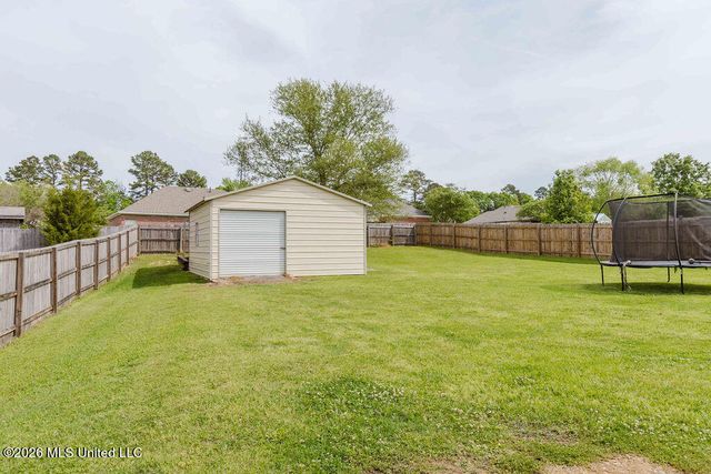 2000 Stonehendge Drive, Brandon, MS 39042