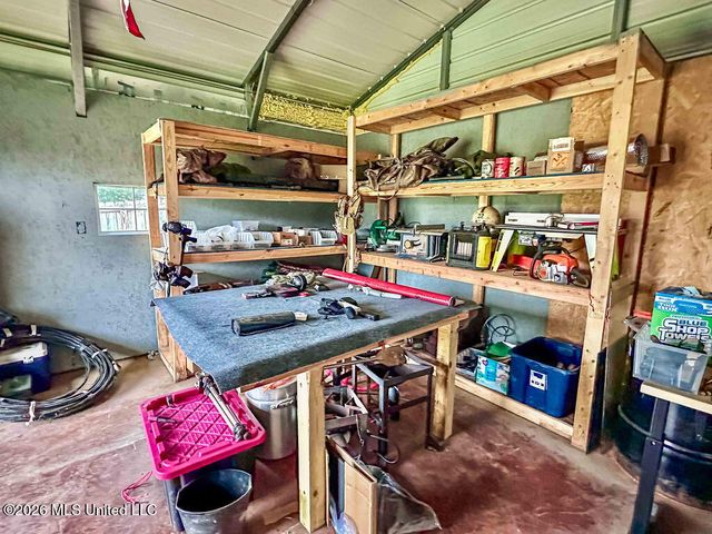 2000 Stonehendge Drive, Brandon, MS 39042