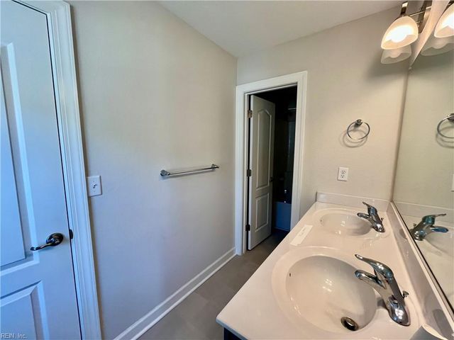 1019 Egret LN, Suffolk, VA 23434