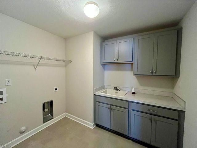 1019 Egret LN, Suffolk, VA 23434