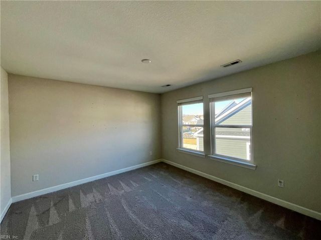 1019 Egret LN, Suffolk, VA 23434