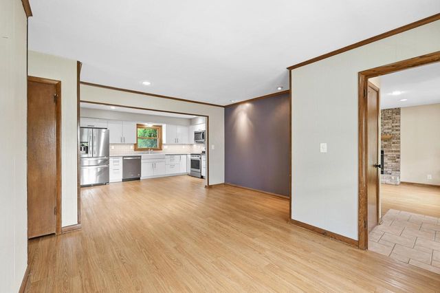 6226 W Ester PLACE, Brown Deer, WI 53223