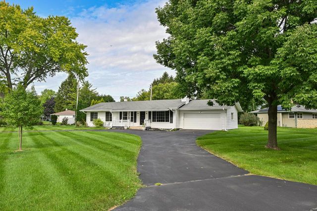 6226 W Ester PLACE, Brown Deer, WI 53223