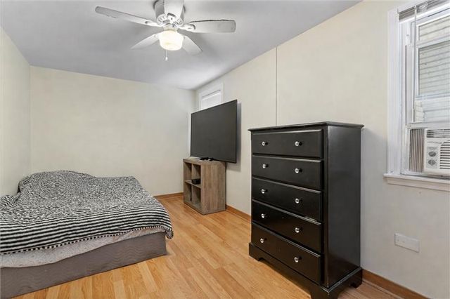 3301 N Ozanam Avenue, Chicago, IL 60634