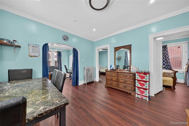 3844 Caniff Street, Hamtramck, MI 48212